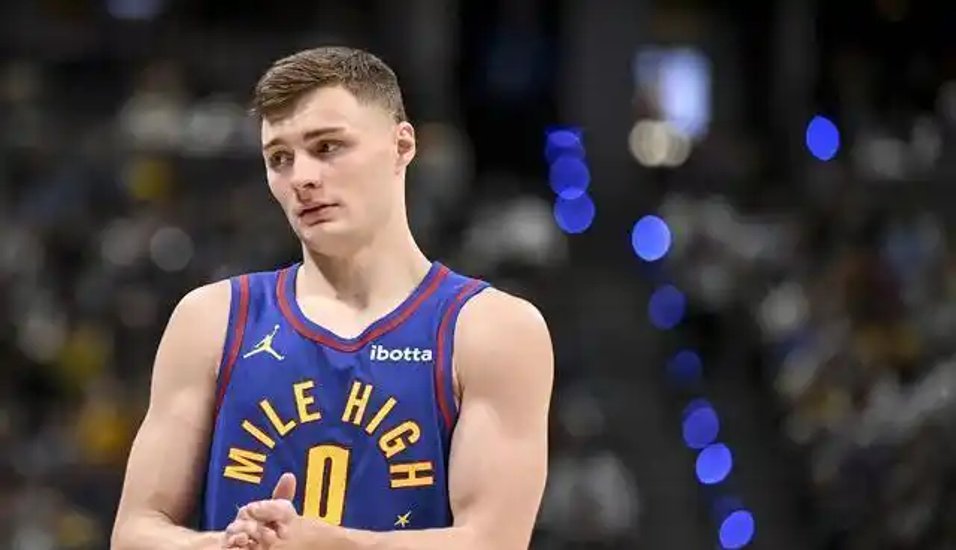 奇才强势土耳其男篮，卡鲁索送出助攻