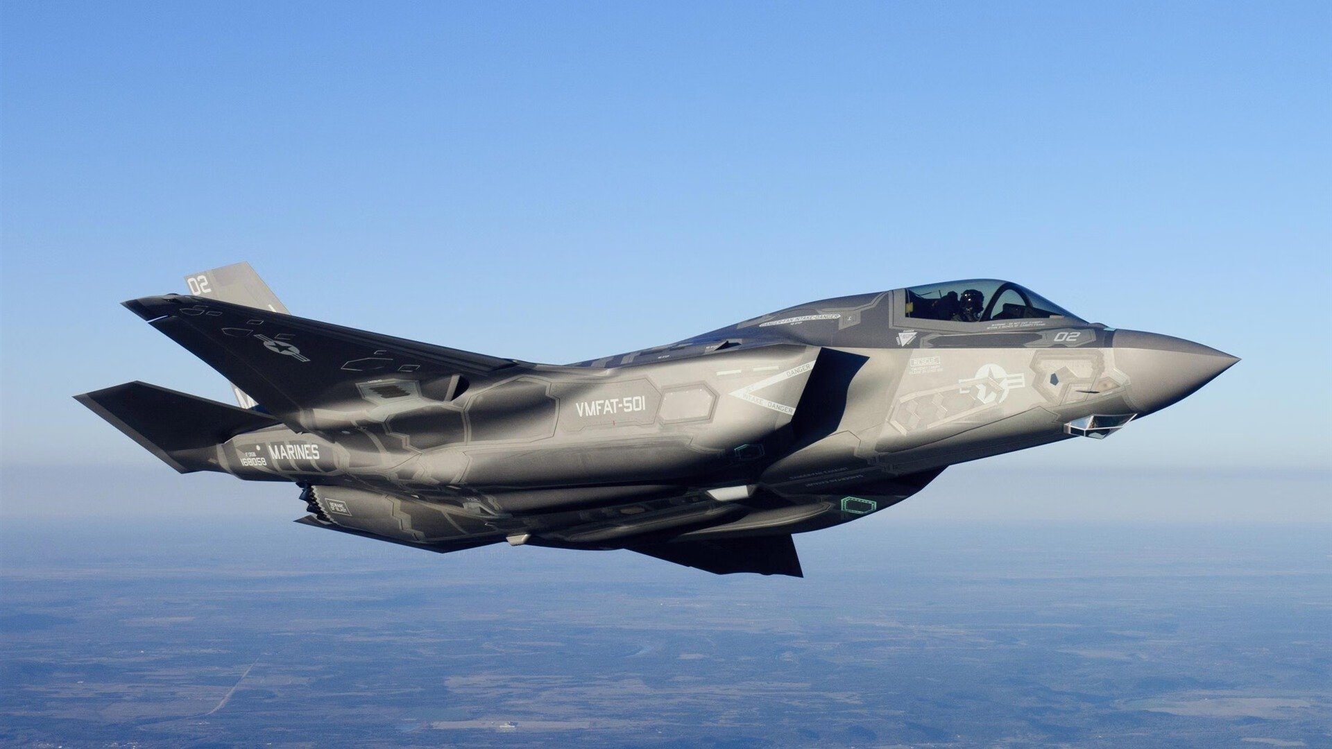 开云体育登录-沙漠风暴与钢铁意志，恩佐在卡塔尔扛起勒沃库森前进